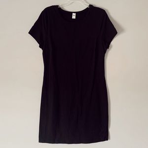 Black Old Navy t-shirt dress